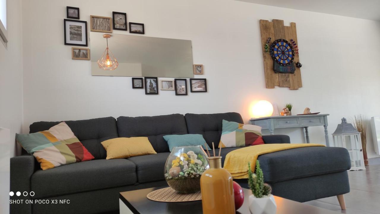 La Pause Au Cub, Maison Cubique Tout Confort Hinges Bagian luar foto